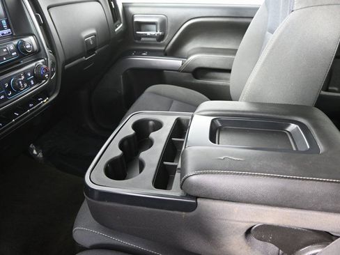 Used 2017 Chevrolet Silverado 1500 LT w/ All Star Edition image 31