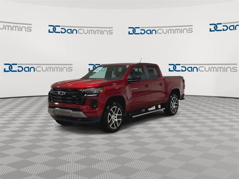 Used 2024 Chevrolet Colorado Z71 w/ Z71 Convenience Package 2 image 5
