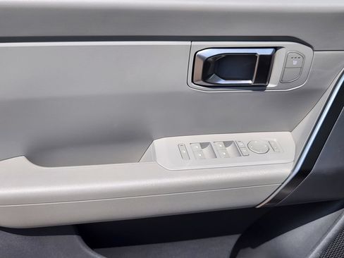 New 2027 Kia Seltos LX AWD/4WD image 8