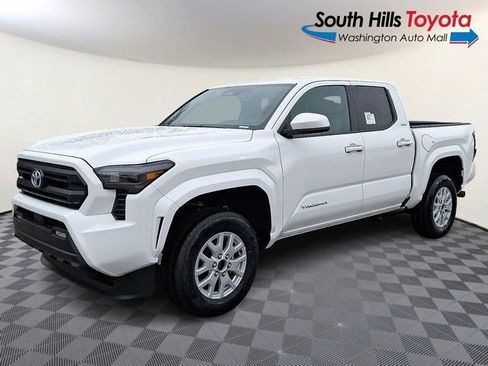 New 2026 Toyota Tacoma SR5 RWD image 3