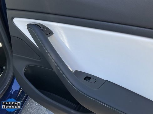 Used 2019 Tesla Model 3 Long Range image 56