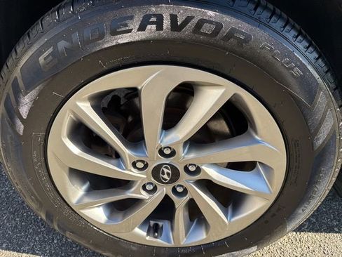 Used 2017 Hyundai Tucson SE image 8