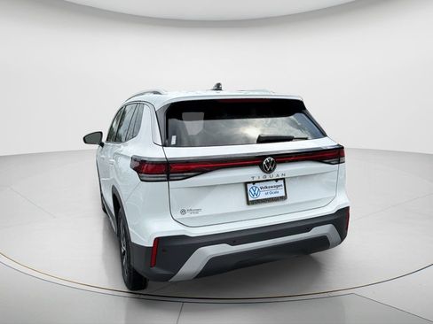 New 2026 Volkswagen Tiguan S FWD image 6