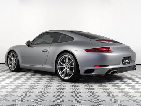 Used 2017 Porsche 911 Carrera RWD image 2