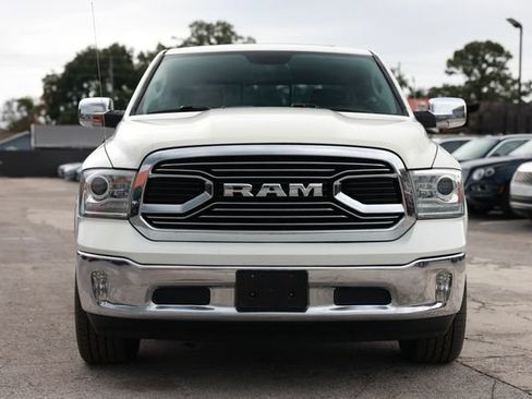 Used 2018 RAM 1500 Laramie AWD/4WD image 22