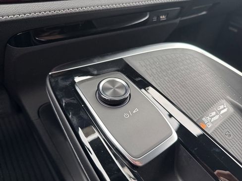 New 2026 Buick Enclave Preferred w/ Power Package image 38