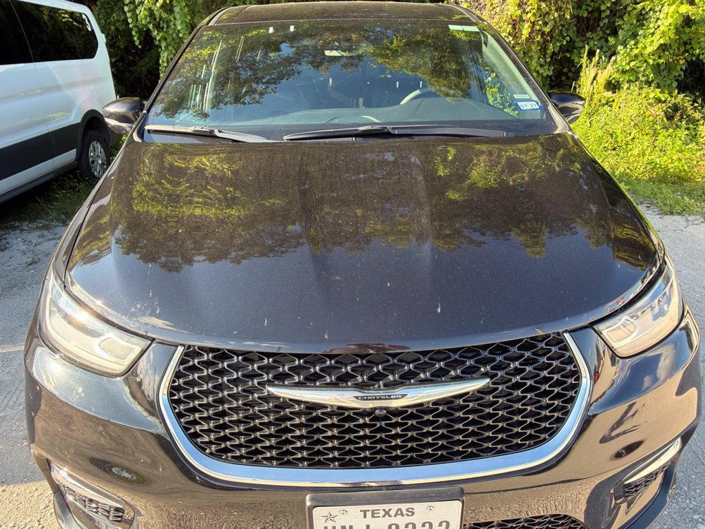 Used 2026 Chrysler Pacifica Select FWD image 6