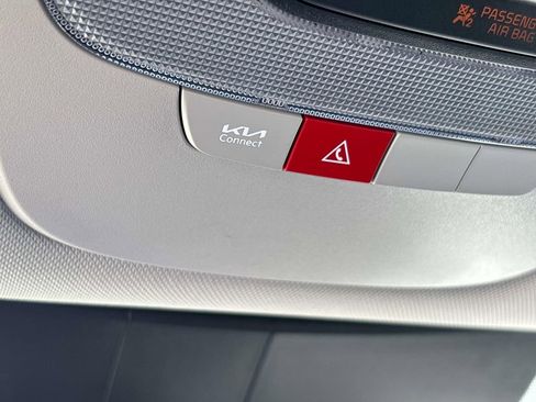 Used 2025 Kia K5 LXS FWD image 27