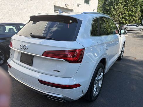 Used 2023 Audi Q5 2.0T Premium Plus w/ Premium Plus Package AWD/4WD image 8