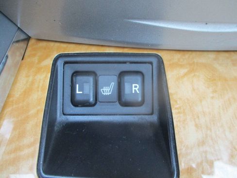 Used 2007 Toyota Camry XLE image 11