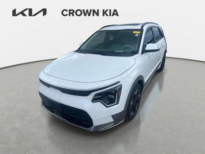 Certified 2023 Kia Niro Wave w/ Wave Preserve Package