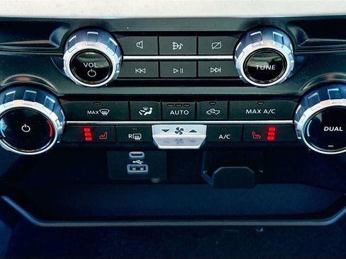 Certified 2023 Ford F150 XLT w/ Equipment Group 302A High image 25