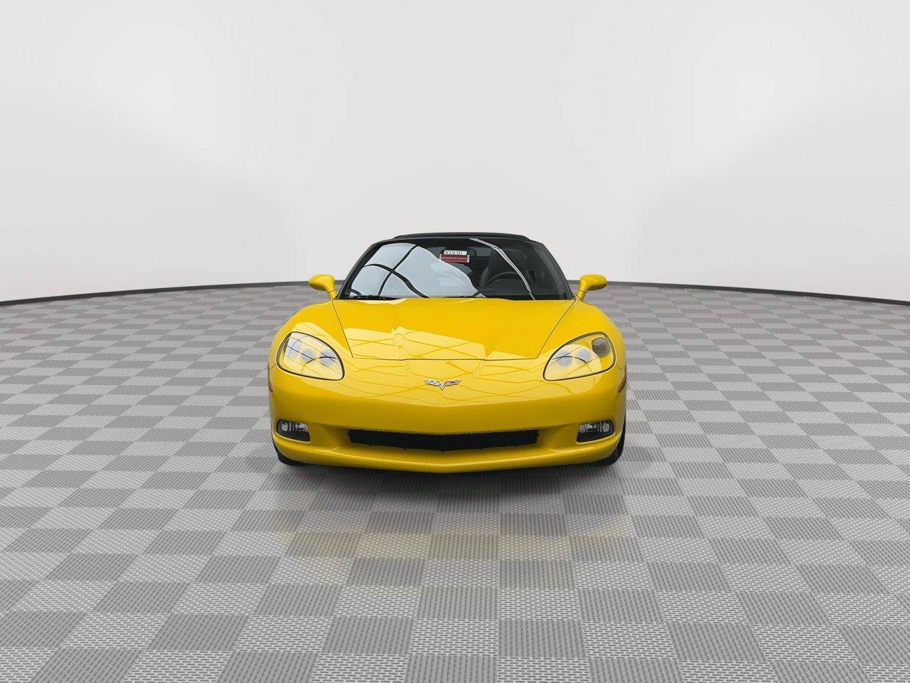 Used 2007 Chevrolet Corvette Coupe w/ Performance Package RWD image 27