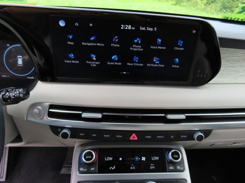 Used 2024 Hyundai Palisade Calligraphy AWD/4WD image 23
