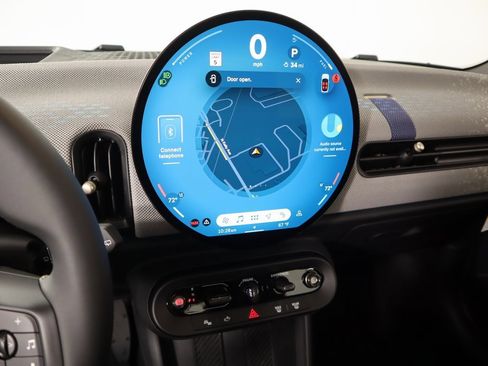 New 2025 MINI Cooper 2-Door Hardtop image 5