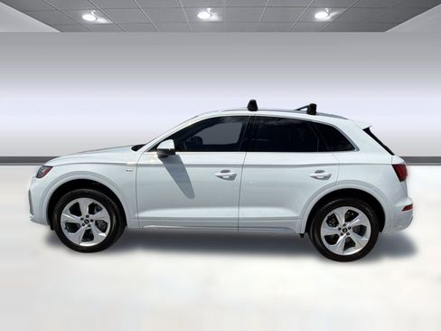 Certified 2024 Audi Q5 2.0T Premium Plus AWD/4WD image 2