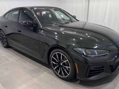 New 2026 BMW 440i xDrive w/ Premium Package AWD/4WD image 3