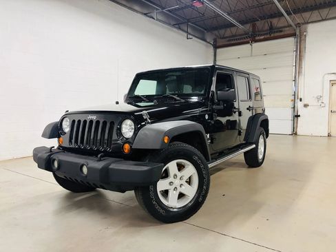 Used 2008 Jeep Wrangler Unlimited X AWD/4WD image 1