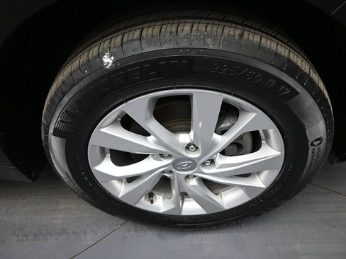 Certified 2021 Hyundai Tucson Value image 13