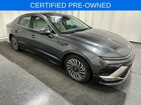 Certified 2025 Hyundai Sonata Limited image 2
