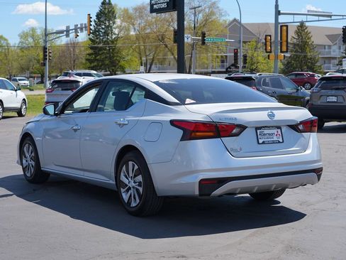 Used 2021 Nissan Altima 2.5 S FWD image 5
