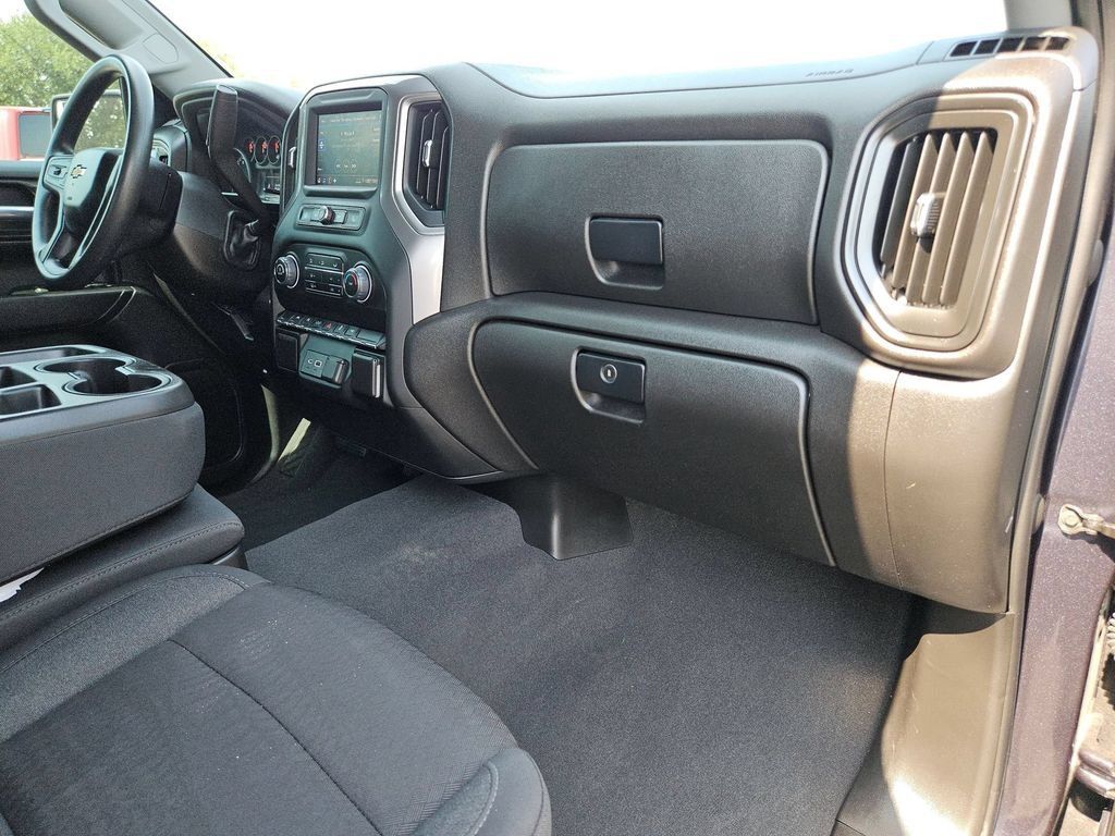 Certified 2022 Chevrolet Silverado 1500 Custom RWD image 27