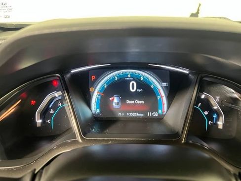 Used 2018 Honda Civic EX image 16