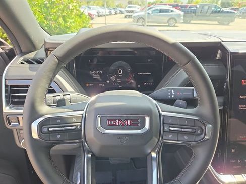 New 2026 GMC Yukon Elevation AWD/4WD image 23