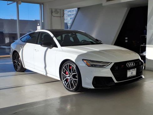 Used 2023 Audi S7 Prestige w/ Prestige Package image 3