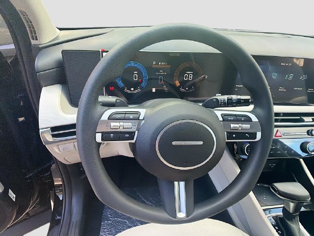 New 2026 Hyundai Tucson SEL Plus FWD image 11