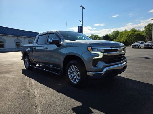 Used 2023 Chevrolet Silverado 1500 LT w/ Protection Package AWD/4WD image 5