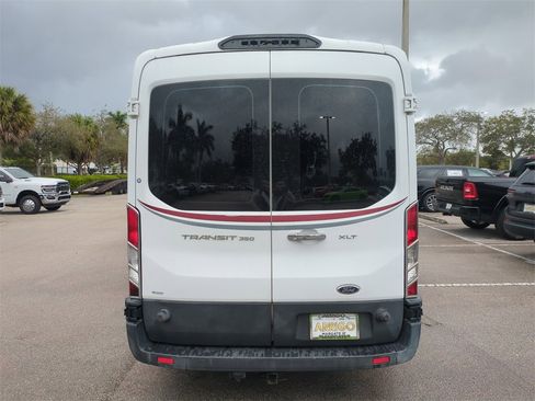 Used 2018 Ford Transit 350 XLT image 7