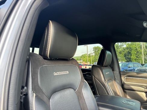 Used 2022 RAM 1500 Laramie AWD/4WD image 50