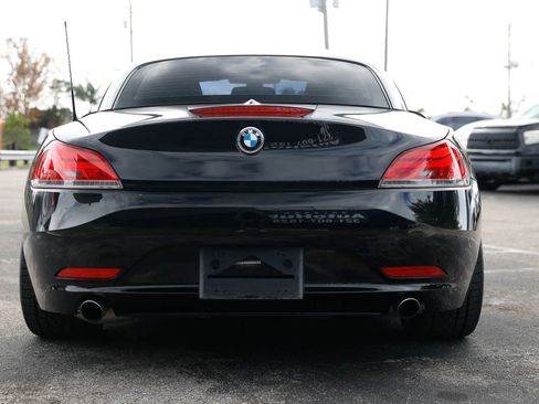 Used 2009 BMW Z4 sDrive35i image 4