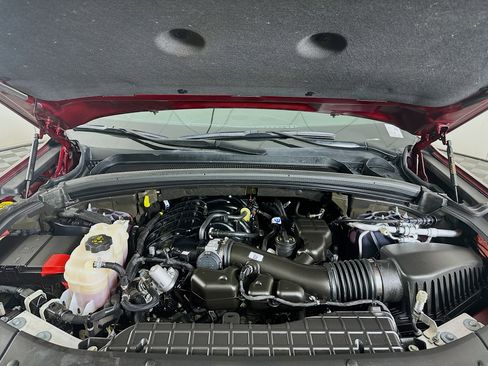 Used 2023 Jeep Grand Cherokee Altitude image 31