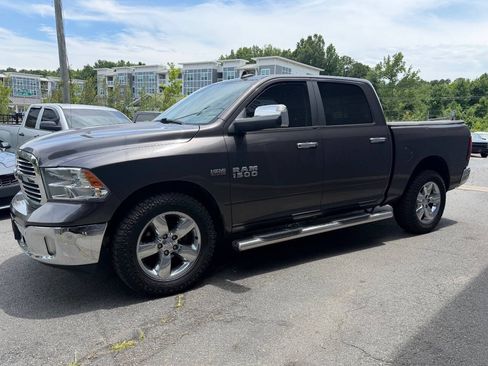 Used 2017 RAM 1500 Big Horn AWD/4WD image 4
