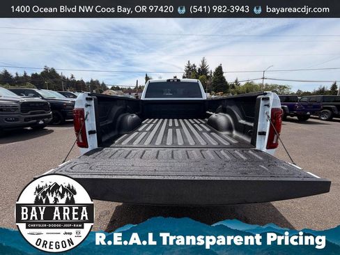 New 2026 RAM 3500 Big Horn AWD/4WD image 6