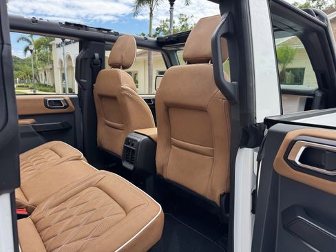 Used 2026 Ford Bronco Outer Banks AWD/4WD image 24