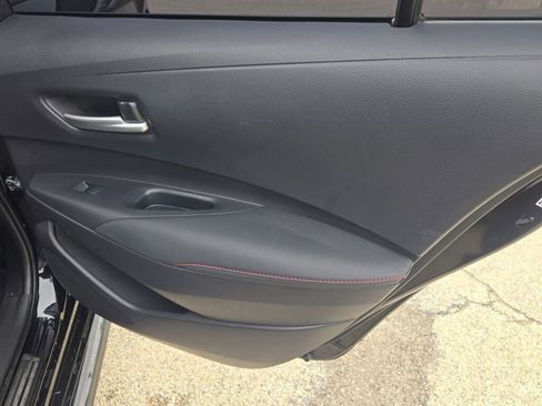 Used 2024 Toyota Corolla SE w/ SE Package image 9