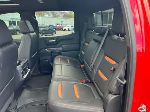 Certified 2021 GMC Sierra 1500 AT4 w/ AT4 Value Package AWD/4WD image 5