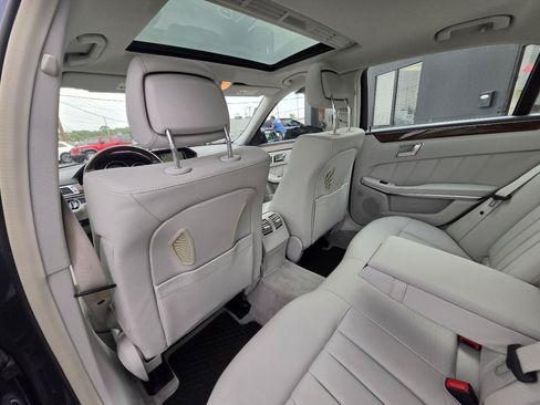 Used 2014 Mercedes-Benz E 350 4MATIC Sedan image 48