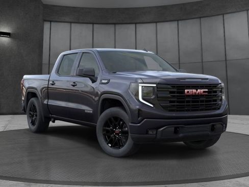 Used 2026 GMC Sierra 1500 Elevation AWD/4WD image 2