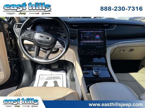 Certified 2021 Jeep Grand Cherokee L Limited w/ Luxury Tech Group II AWD/4WD image 21