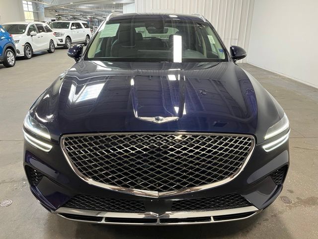 Used 2025 Genesis GV70 2.5T AWD/4WD image 8