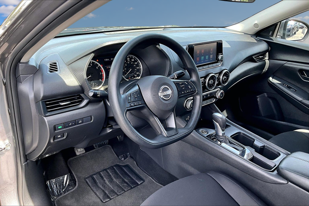 Certified 2025 Nissan Sentra S FWD image 16