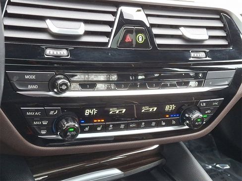 Used 2022 BMW 540i xDrive 540i xDrive w/ Executive Package image 17