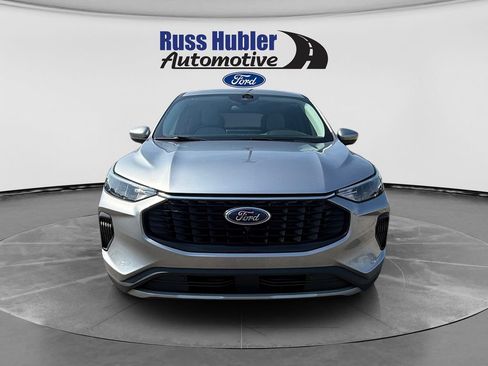 Used 2023 Ford Escape Active w/ Tech Pack #2 AWD/4WD image 10