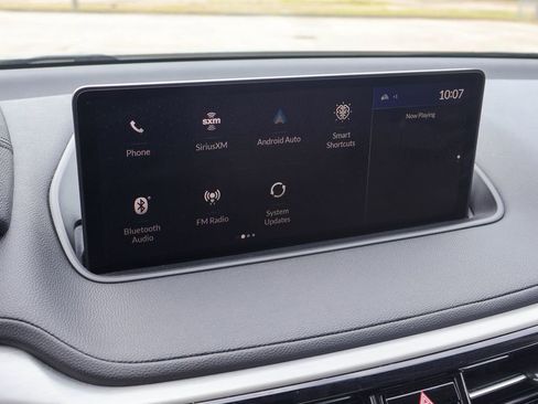 Used 2023 Acura MDX FWD image 3