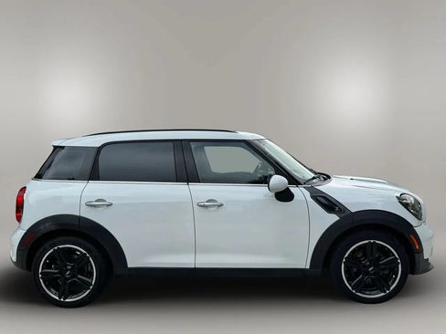Used 2012 MINI Cooper Countryman S FWD image 4