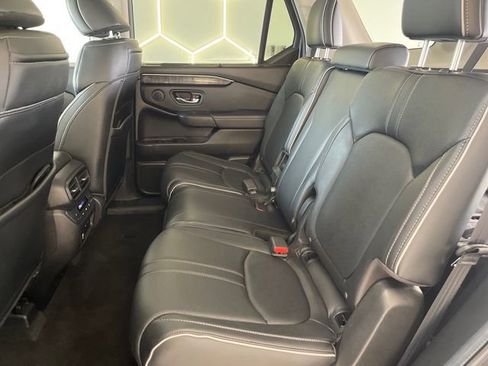 Certified 2024 Honda Pilot Elite image 18